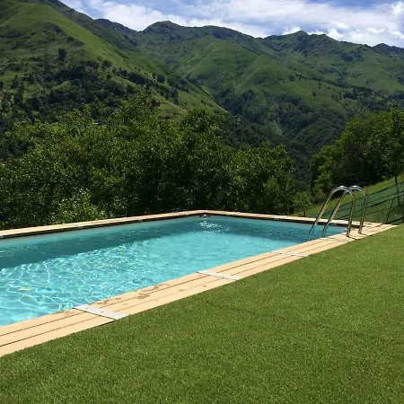 Casa de Férias Con Piscina