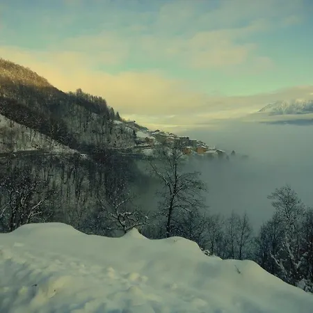 Hébergement de vacances Con Piscina *