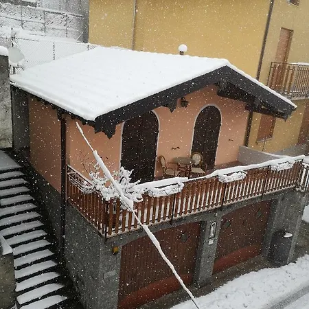 Con Piscina Σπίτι διακοπών Garzeno