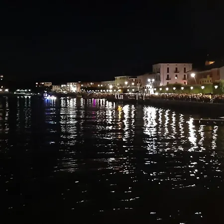 Con Piscina Σπίτι διακοπών