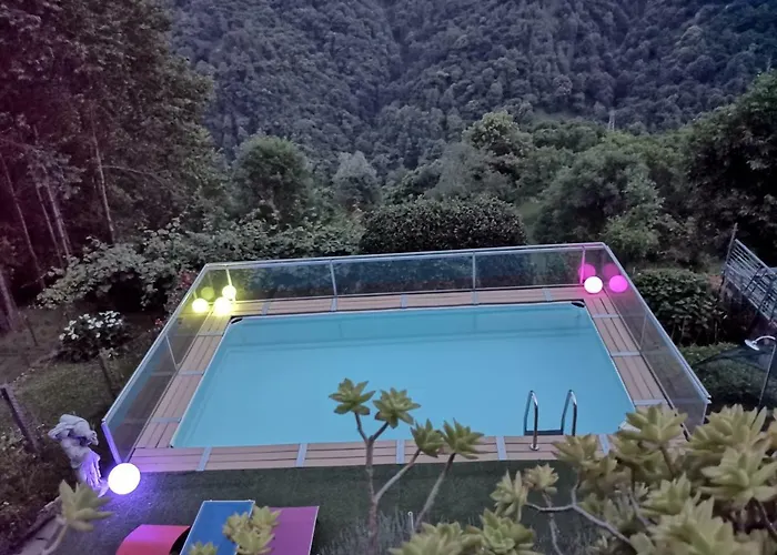 Con Piscina Holiday home *